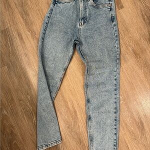 High-Rise Light Wash Women’s Slim fit Mom Jeans Eu38/Usa6
